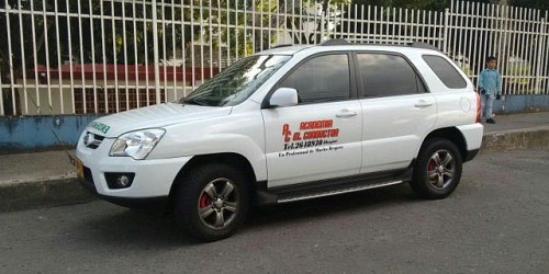ACADEMIA DE CONDUCCION EL CONDUCTOR