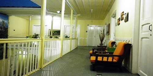 *HOTEL SANTA JUANA*