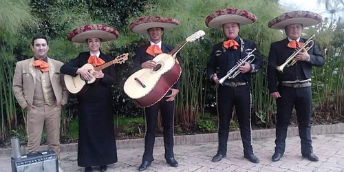 MARIACHI IMPERIAL AZTECA ABRAZO MEXICANO