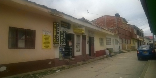 CASA VIVA FINCA RAIZ