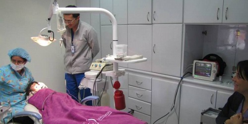CLINICA ODONTOLOGICA Jaime Lara
