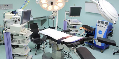 Dr. Douglas Barros B. CIRUJANO ONCÓLOGO
