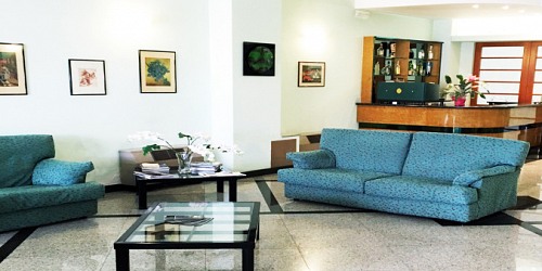 GRAND HOTEL