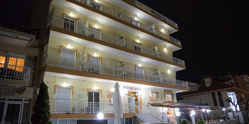 HOTEL DIAS