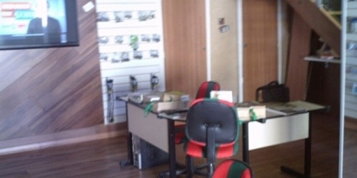 BRASIGAL-COMERCIO INSTALAÇAO DE PISOS LAMINADOS
