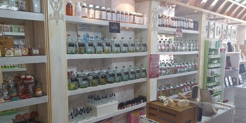 Aromatopoleio Aroma Parfumerie Acharavi Corfu
