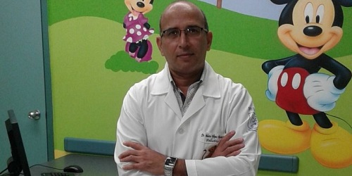 Dr. Marco Yépez Arcentales - Pediatría