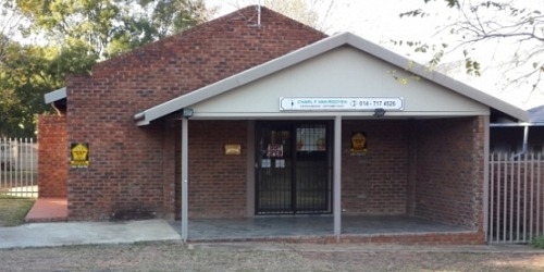 CHARL F VAN ROOYEN OOGKUNDIGE
