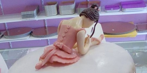 CAKE PARTY