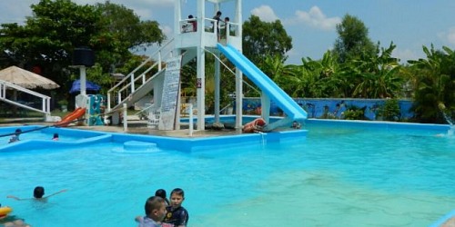 CENTRO RECREATIVO EL OASIS