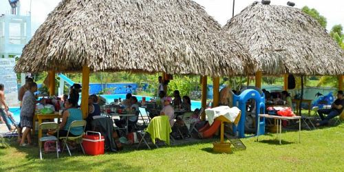 CENTRO RECREATIVO EL OASIS
