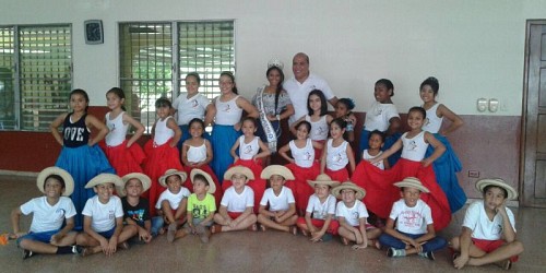 Proyecciones Ritmos y Tradiciones - Panama