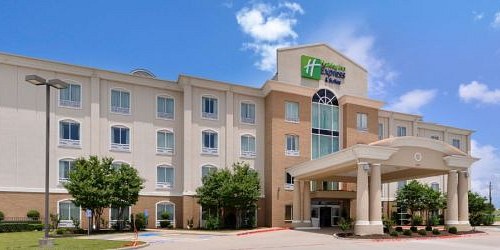 Holiday Inn Express Inn and Suites Sherman