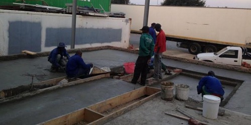 Rhino Builds For U Benoni