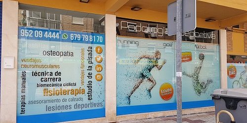 CLÍNICA DE PODOLOGÍA Y FISIOTERAPIA