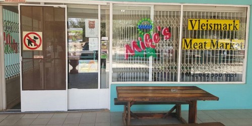 Mike's Meat Market / Vleismark Vaalwater