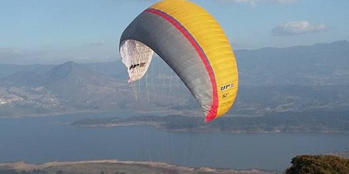 AVENTURA EN PARAPENTE