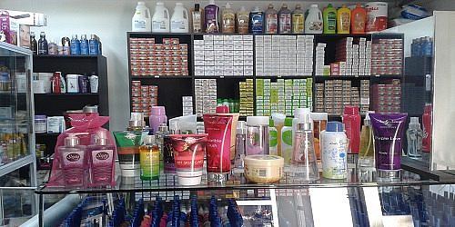 TIENDA DEL PELUQUERO BOLIVARIANA