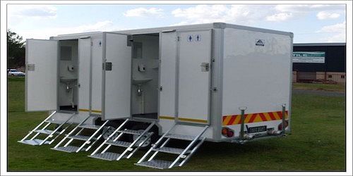 LANDY's MOBILE TOILET TRAILERS