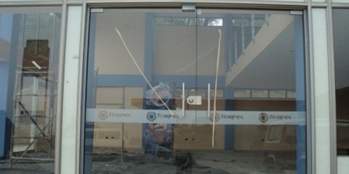 VIDRIOS Y ALUMINIO MORA ALBA