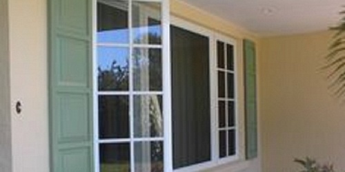 VIDRIOS Y ALUMINIO MORA ALBA