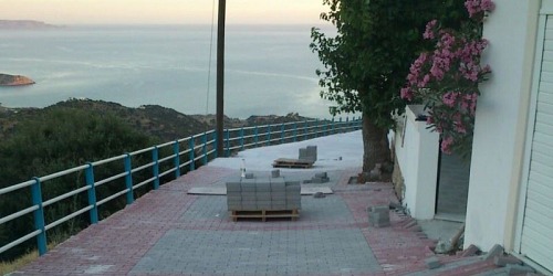 ΤΟΠΟΘΕΤΗΣΗ ΠΛΑΚΙΔΙΩΝ & ΜΑΡΜΑΡΩΝ ΤΡΑΒΑΓΙΑΚΗΣ ΜΑΝΟΥΣΟΣ ΟΕ