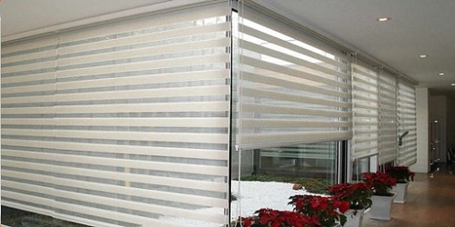 CORTINAS Y PERSIANAS DECORLUG