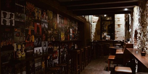 ALL SEASONS MUSIC BAR 