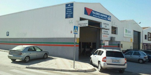 TALLERES CHAPISUR. Taller de Chapa y Pintura.