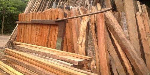MALLAS Y MADERAS