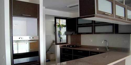 DISEÑOS CON FORMAS DE MADERA