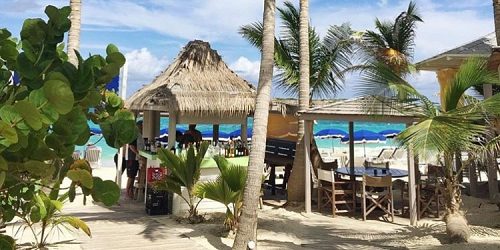Kakao Beach Bar & Restaurant