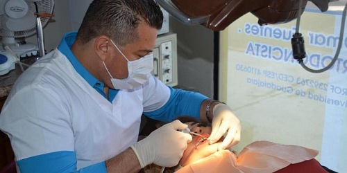 DENTAL CACHANILLA  Omar Fuentes Barragan