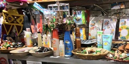 ARTESANIAS Y ROPA DE PLAYA JAZLEEN