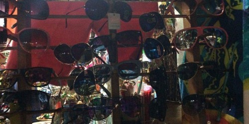 ARTESANIAS Y ROPA DE PLAYA JAZLEEN