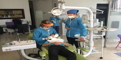 ORTOSTHETIC - Ortodoncia Estética Avanzada