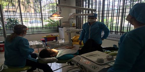 ORTOSTHETIC - Ortodoncia Estética Avanzada