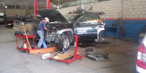 TALLER MECANICO MOREYSA, en Los Mochis