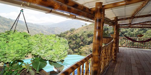 PARADOR TURISTICO BRISAS DE LA NATURALEZA