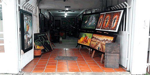 Marqueteria y Galeria Acropolis