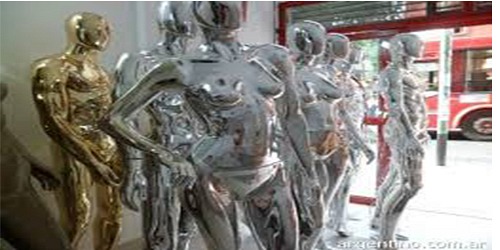 MANIQUIES “ MARCOS ”