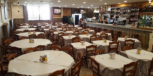 RESTAURANTE PAPAS FRITAS & HUEVOS. Menús Diarios.
