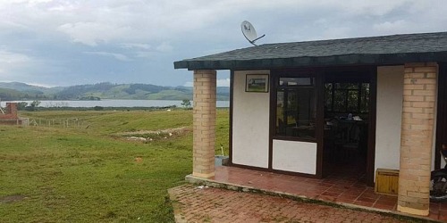 ALQUILER CABAÑA VILLA ALMAFI DARIEN CALIMA