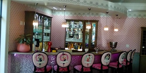 Rose Girlz Coffee Shop
