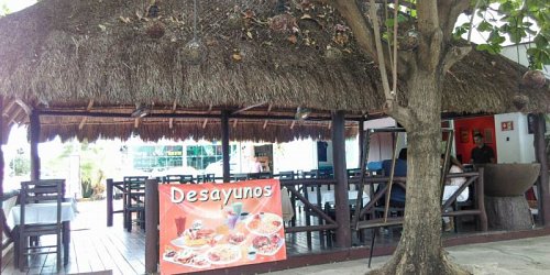 COMIDA VENEZOLANA EN CANCÚN AREPAS PATACONES HAMBURGUEZAS