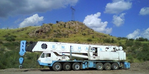 GRUAS MENCHACA RAMOS, S.A. DE C.V. en LOS MOCHIS,SINALOA