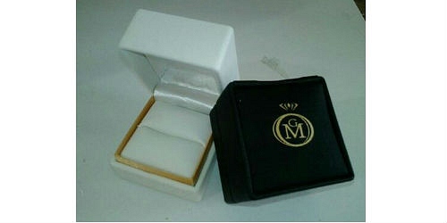 ESTUCHES Y CAJAS