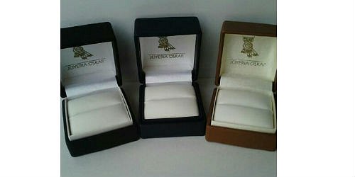 ESTUCHES Y CAJAS
