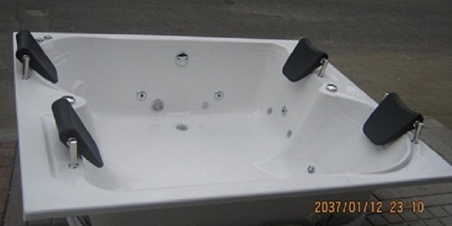 HIDROJACUZZIS SAUNAS Y TURCOS