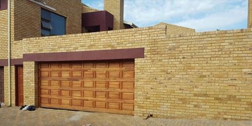 Aqua Roofing & Construction